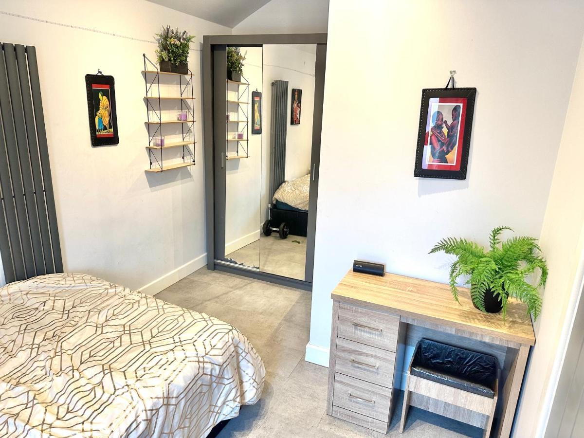 The North Stay Guest Suite Hardingstone Extérieur photo